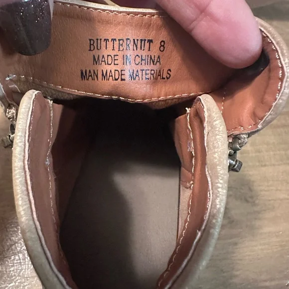 Butter Women's Heeled Boots - Shimmering Silver - Picture 5 of 6